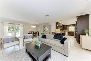 5507 Contento Dr, Sarasota, FL 34242 - Photo 14