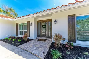 5507 Contento Dr, Sarasota, FL 34242 - Photo 10
