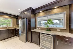 5507 Contento Dr, Sarasota, FL 34242 - Photo 18