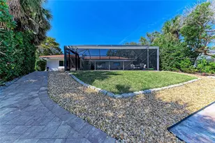 5507 Contento Dr, Sarasota, FL 34242 - Photo 44
