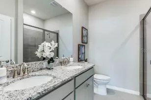 18386 Tavernside Trl, Lakewood Ranch, FL 34211 - Photo 10