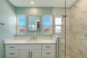 6802 Roxbury Dr, Sarasota, FL 34231 - Photo 22