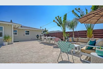 6802 Roxbury Drive, Sarasota, FL 34231 - Photo 30