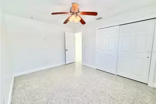 200 140th Ave E, Madeira Beach, FL 33708 - Photo 16