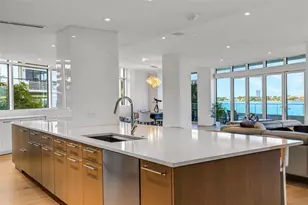 280 Golden Gate Point, Sarasota, FL 34236 - Photo 4