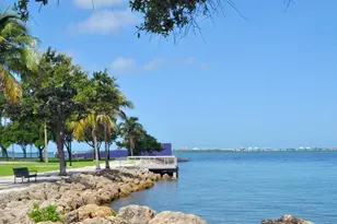 1305 4th St, Sarasota, FL 34236 - Photo 10