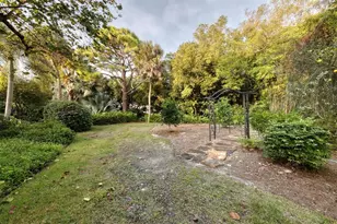 4839 Givens Ct, Sarasota, FL 34242 - Photo 64