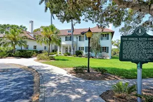 5469 Riverbluff Cir, Sarasota, FL 34231 - Photo 52