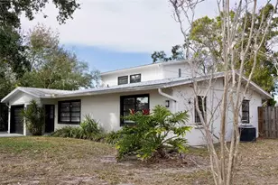 3857 Woodrow Ridge St, Sarasota, FL 34233 - Photo 2