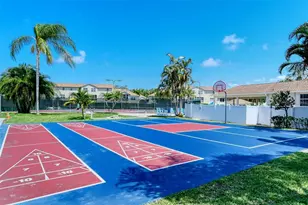 4210 Breezeway Blvd, Sarasota, FL 34238 - Photo 22