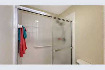 4210 Breezeway Boulevard #413, Sarasota, FL 34238 - Photo 12