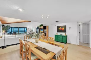 5635 Gulf of Mexico Dr, Longboat Key, FL 34228 - Photo 8