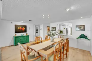 5635 Gulf of Mexico Dr, Longboat Key, FL 34228 - Photo 10