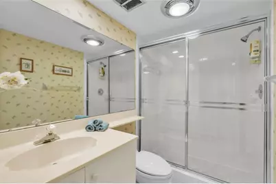 5635 Gulf Of Mexico Drive #202, Longboat Key, FL 34228 - Photo 34