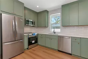 316 27th St W, Bradenton, FL 34205 - Photo 16