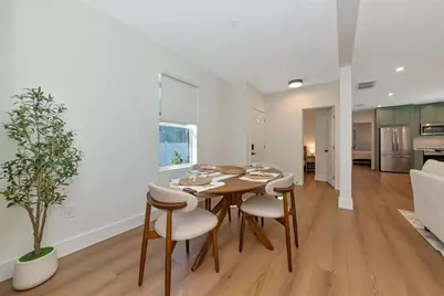 316 27th Street W, Bradenton, FL 34205 - Photo 8