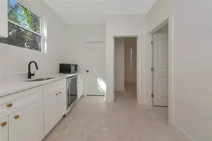 316 27th St W, Bradenton, FL 34205 - Photo 40