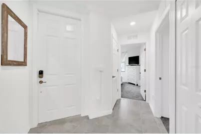 18114 Gawthrop Drive #201, Lakewood Ranch, FL 34211 - Photo 6