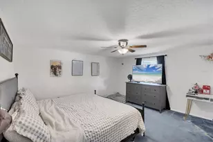 3010 Golden Rain Dr, Sarasota, FL 34232 - Photo 22