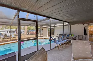 3010 Golden Rain Dr, Sarasota, FL 34232 - Photo 32