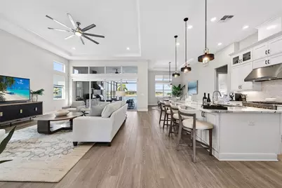 8122 Redonda Loop, Lakewood Ranch, FL 34202 - Photo 14