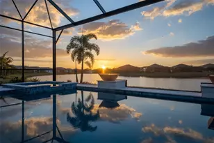 8122 Redonda Loop, Lakewood Ranch, FL 34202 - Photo 4