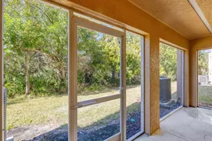 8717 Spruce Hills Ct, Lakewood Ranch, FL 34202 - Photo 34