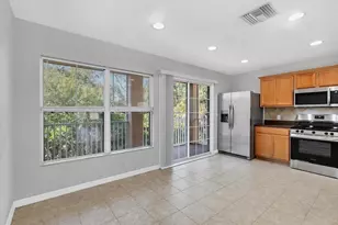 8717 Spruce Hills Ct, Lakewood Ranch, FL 34202 - Photo 12