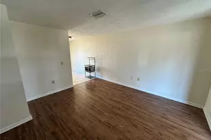 1408 27th St W, Bradenton, FL 34205 - Photo 4