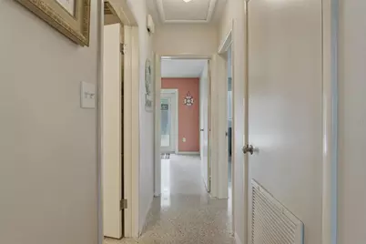 1904 31st Street W, Bradenton, FL 34205 - Photo 18