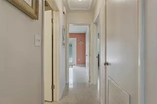 1904 31st St W, Bradenton, FL 34205 - Photo 18