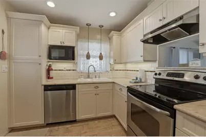 1904 31st Street W, Bradenton, FL 34205 - Photo 14