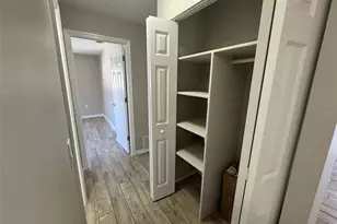 3602 Beneva Rd, Sarasota, FL 34232 - Photo 6