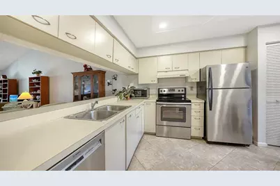 3106 Windrush Bourne #2, Sarasota, FL 34235 - Photo 22