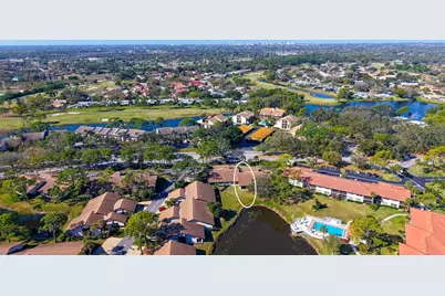 3106 Windrush Bourne #2, Sarasota, FL 34235 - Photo 10