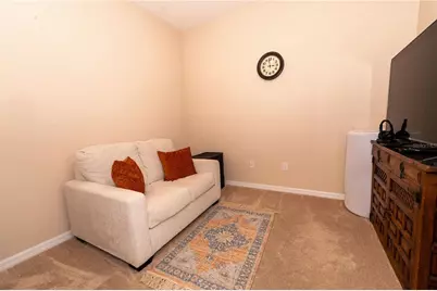 3207 Oriole Drive #104, Sarasota, FL 34243 - Photo 18