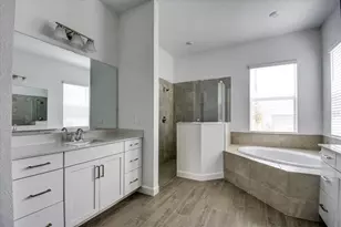 7796 Lakes Edge Ln, Port Charlotte, FL 33981 - Photo 12