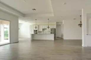 7796 Lakes Edge Ln, Port Charlotte, FL 33981 - Photo 2