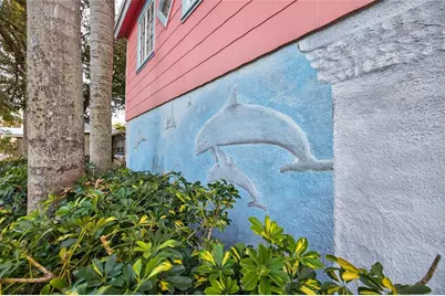 1017 8th Street N, Saint Petersburg, FL 33701 - Photo 22