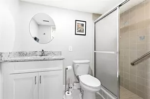 600 Manatee Ave, Holmes Beach, FL 34217 - Photo 22