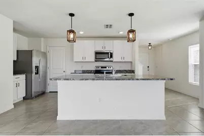 10215 Charlotte Drive, Parrish, FL 34219 - Photo 8