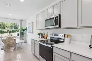 17517 Whiskey Crk Trl, Parrish, FL 34219 - Photo 14