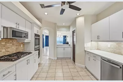 380 Gulf Of Mexico Drive #515, Longboat Key, FL 34228 - Photo 16