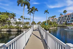 380 Gulf Of Mexico Dr, Longboat Key, FL 34228 - Photo 38