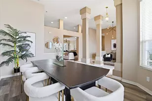 7215 Coachlight St, Sarasota, FL 34243 - Photo 14