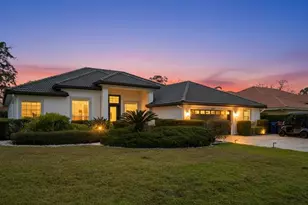 7215 Coachlight St, Sarasota, FL 34243 - Photo 4