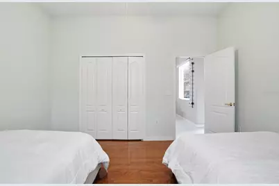 7215 Coachlight Street, Sarasota, FL 34243 - Photo 26