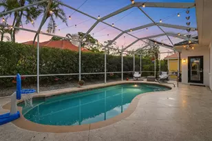 7215 Coachlight St, Sarasota, FL 34243 - Photo 36