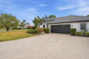 7215 Coachlight St, Sarasota, FL 34243 - Photo 44