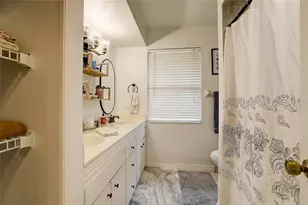 3696 Quiet Pond Ln, Sarasota, FL 34235 - Photo 32